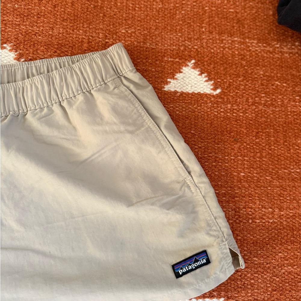 Patagonia Baggies Shorts Oar Tan Large - Picture 2 of 4